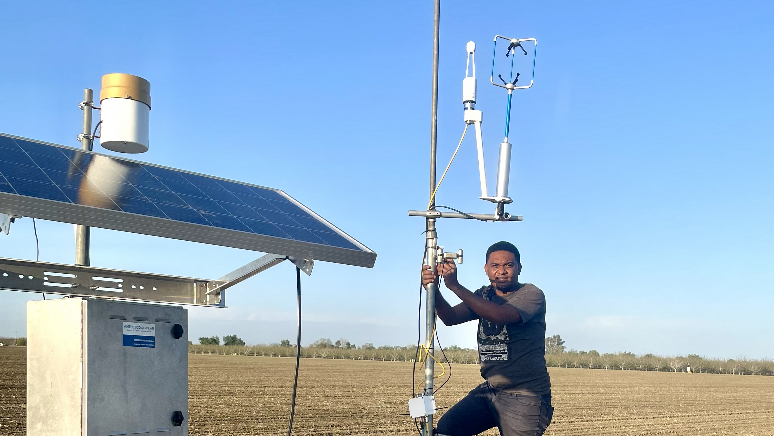 Eddy covariance flux tower